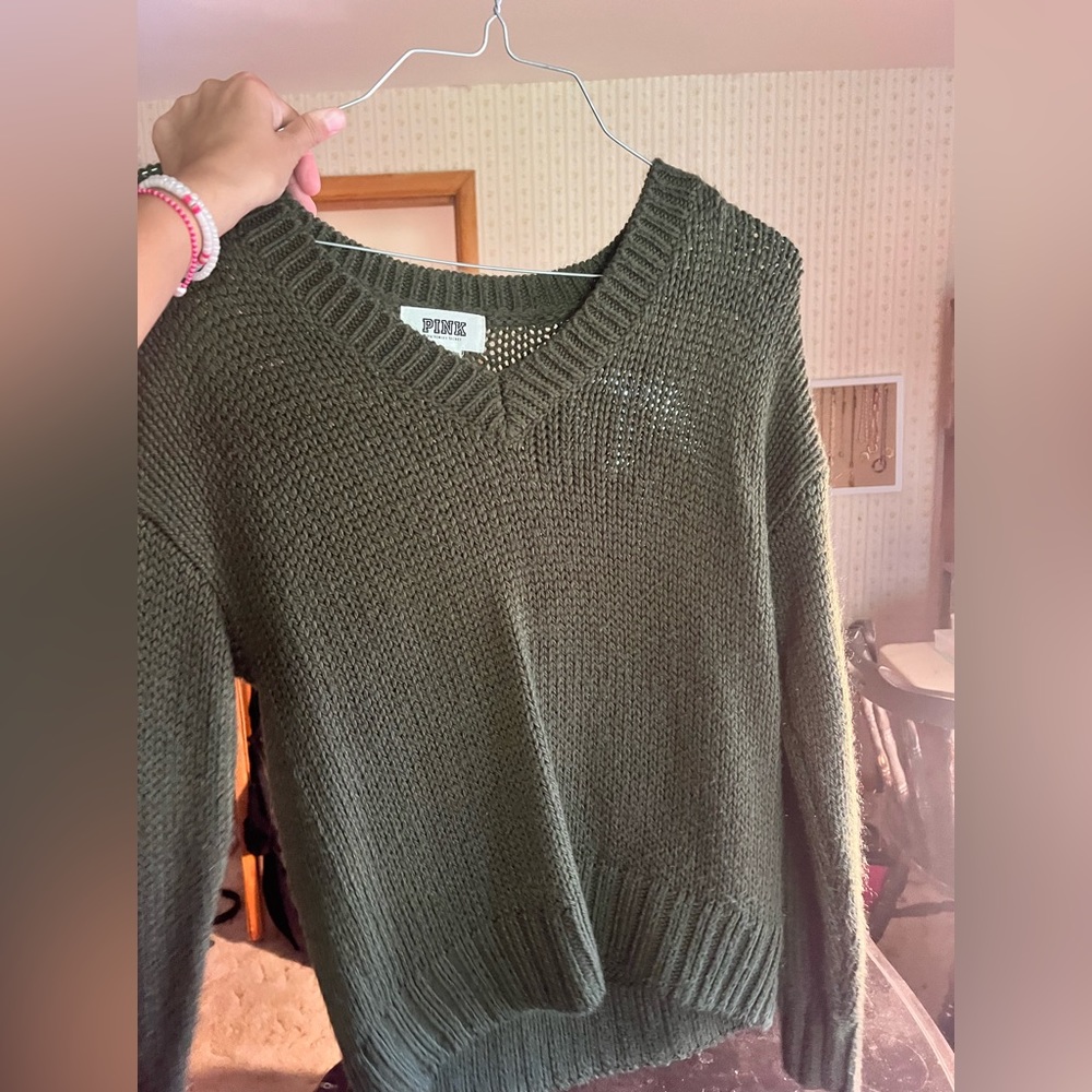 victoria secret PINK sweater